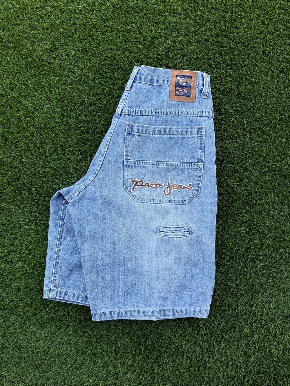 Vintage Y2k Paco Jeans Shorts Embroidered Pocket Blue Light Wash Size 32